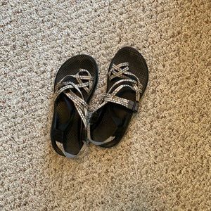 chaco strappy sandals
